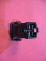 Daewoo Espero Tailgate/boot open switch button 96148948