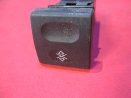 Citroen Xantia Autres commutateurs / boutons / leviers DAVM256