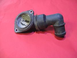 Volkswagen Golf III Termostaatin kotelo 037121121A