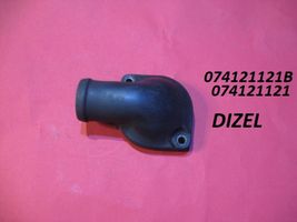 Audi A6 S6 C4 4A Termostat / Obudowa termostatu 074121121B