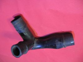 Seat Cordoba (6K) Sfiato/tubo di sfiato/tubo flessibile 948103493A