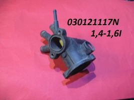 Volkswagen Golf III Boîtier de thermostat / thermostat 030121117N