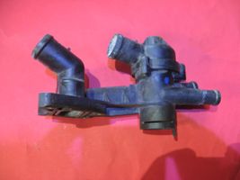 Volkswagen Polo III 6N 6N2 6NF Termostaatin kotelo 03C121111B