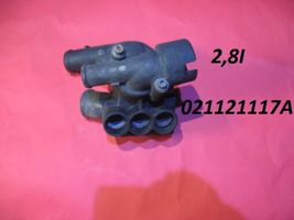 Volkswagen Sharan Termostato/alloggiamento del termostato 021121117A