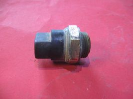 Audi 80 90 B2 Czujnik temperatury płynu chłodzącego 321959481E