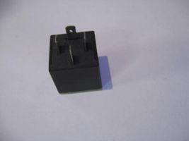 Audi A4 S4 B5 8D Window wiper relay 191955529