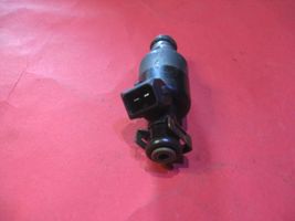 Opel Corsa B Injecteur de carburant 17089276