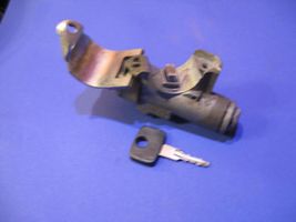 Opel Calibra Ignition lock 90069215