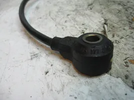 Audi 80 90 S2 B4 Detonation knock sensor 1054905377