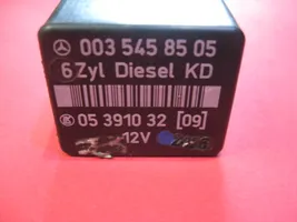 Mercedes-Benz E W210 Hazard warning light relay 0035458505