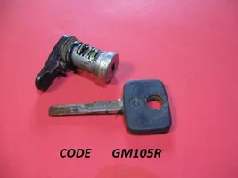 Opel Omega A Front door lock (next to the handle) GM105R