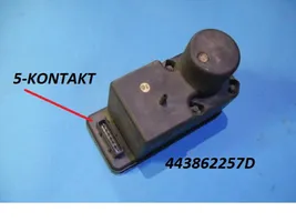 Audi 80 90 B3 Keskuslukituksen alipainepumppu 443862257D