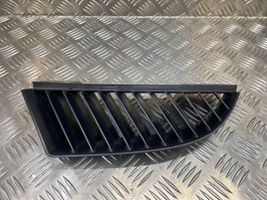 Mitsubishi Colt CZ3 Maskownica / Grill / Atrapa górna chłodnicy MN127773