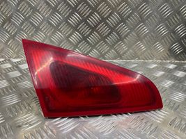 Mitsubishi Colt CZ3 Lampy tylnej klapy bagażnika MN105623