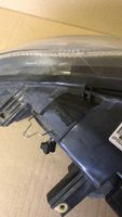 BMW 3 E90 E91 Lampa przednia 89311650