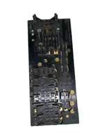 Volkswagen Jetta I Fuse module 443941822