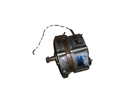 BMW 3 E30 Generatore/alternatore 0120489036