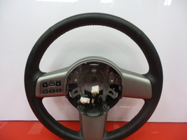 Mazda 2 Volant 