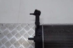 KIA Sportage Радиатор охлаждающей жидкости 