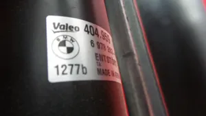 BMW 3 E90 E91 Valytuvų varikliukas 