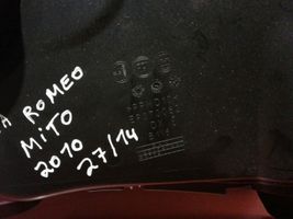 Alfa Romeo Mito Boczki / Poszycie drzwi tylnych 