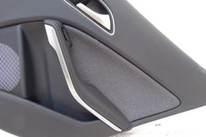 Mercedes-Benz GLA W156 Rivestimento del pannello della portiera posteriore 