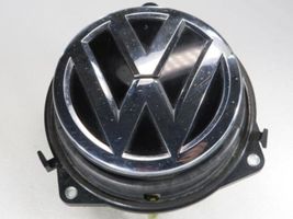 Volkswagen Golf VII Zamek tylnej klapy bagażnika 