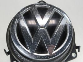 Volkswagen Golf VII Zamek tylnej klapy bagażnika 