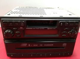 Nissan Navara D22 Unité principale radio / CD / DVD / GPS 