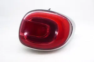 Fiat 500L Lampy tylnej klapy bagażnika 