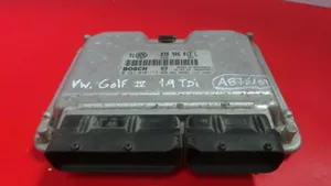 Volkswagen Golf IV Calculateur moteur ECU 