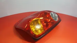 Mitsubishi L200 Luci posteriori del portellone del bagagliaio 