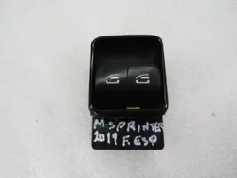 Mercedes-Benz Sprinter W907 W910 Electric window control switch 