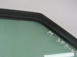 Mercedes-Benz Sprinter W907 W910 Front door window glass four-door 