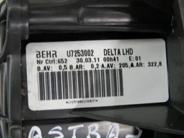 Opel Astra J Wentylator nawiewu / Dmuchawa 