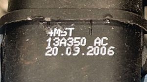 Mazda 2 Interrupteur feux de détresse 13A350AC