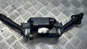 Volvo XC70 Leva/interruttore dell’indicatore di direzione e tergicristallo 30658618