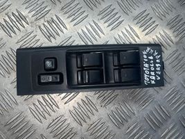 Toyota Corolla E120 E130 Ramka przycisków otwierania szyby drzwi przednich 742320F010