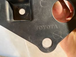 Toyota Yaris Osłona pod zderzak przedni / Absorber 526180D040
