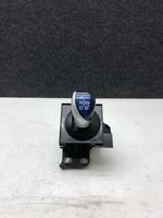 Toyota Prius (XW30) Palanca/selector de cambios 75C583