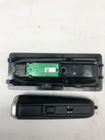 Citroen C4 II Picasso Lampa 89038571B