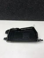 Mercedes-Benz E W212 Fuse box cover A2125400082