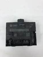 Audi A1 Oven ohjainlaite/moduuli 8X0959792F