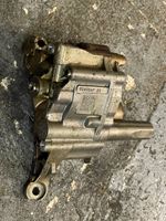 BMW 3 E92 E93 Oil pump 7545939