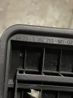 BMW X3 F25 Quarter panel pressure vent 6962293