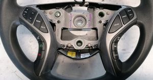 Hyundai Elantra Ohjauspyörä 