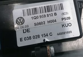 Volkswagen Eos Takaoven ikkunan nostomoottori 1Q0959812B