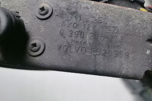 Volvo S60 Stikla tīrītāja motoriņš 8620959