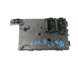 Vauxhall Corsa D Module de fusibles 13424262