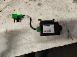 Volvo V50 Unité / module navigation GPS 8673121